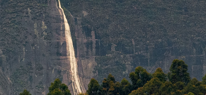 Nova Friburgo: Chuva de Primavera expõe cachoeiras sazonais da Caledônia