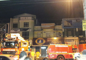 Friburgo: Lanchonete/Café pega fogo na Avenida Alberto Braune