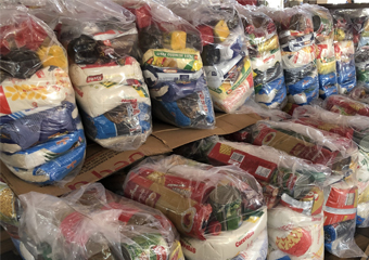 Friburgo: Famílias cadastradas no CadÚnico recebem cestas básicas