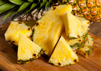 Conheça as vitaminas e nutrientes do abacaxi e seus benefícios para a saúde